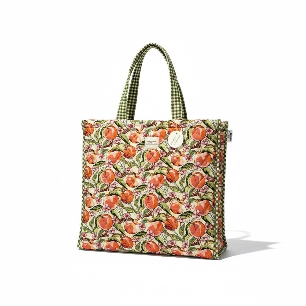 NWT Vera Bradley x Bath & Body Works Quilted Tote Bag OS Peach Floral Gingham
